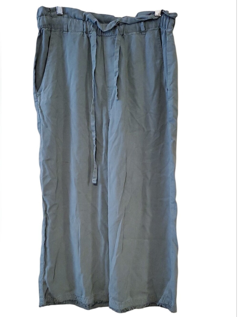 Cloth and Stone Wide Leg Fray Hem Tencel Pants  In Sage Green Size M
